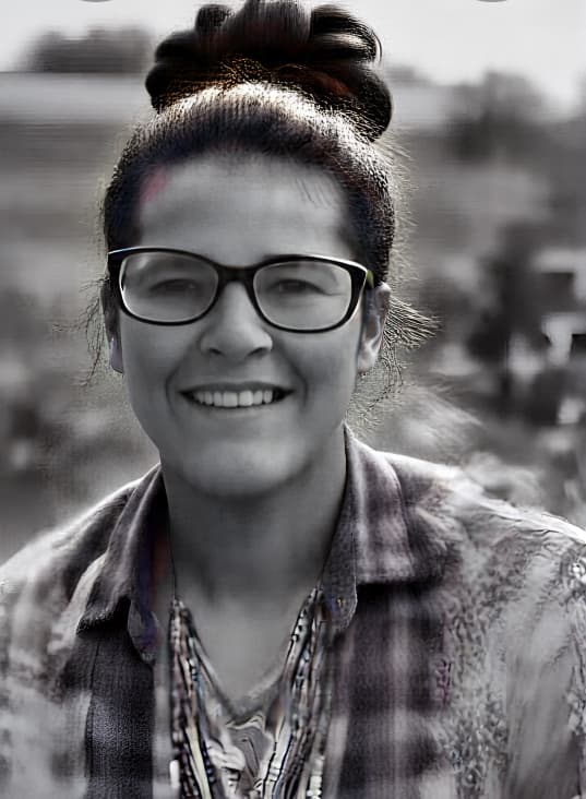 Theresa Love (Whitman)